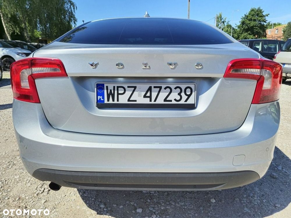 Volvo S60 - 4