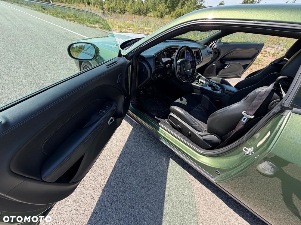 Dodge Challenger 5.7 R/T - 27