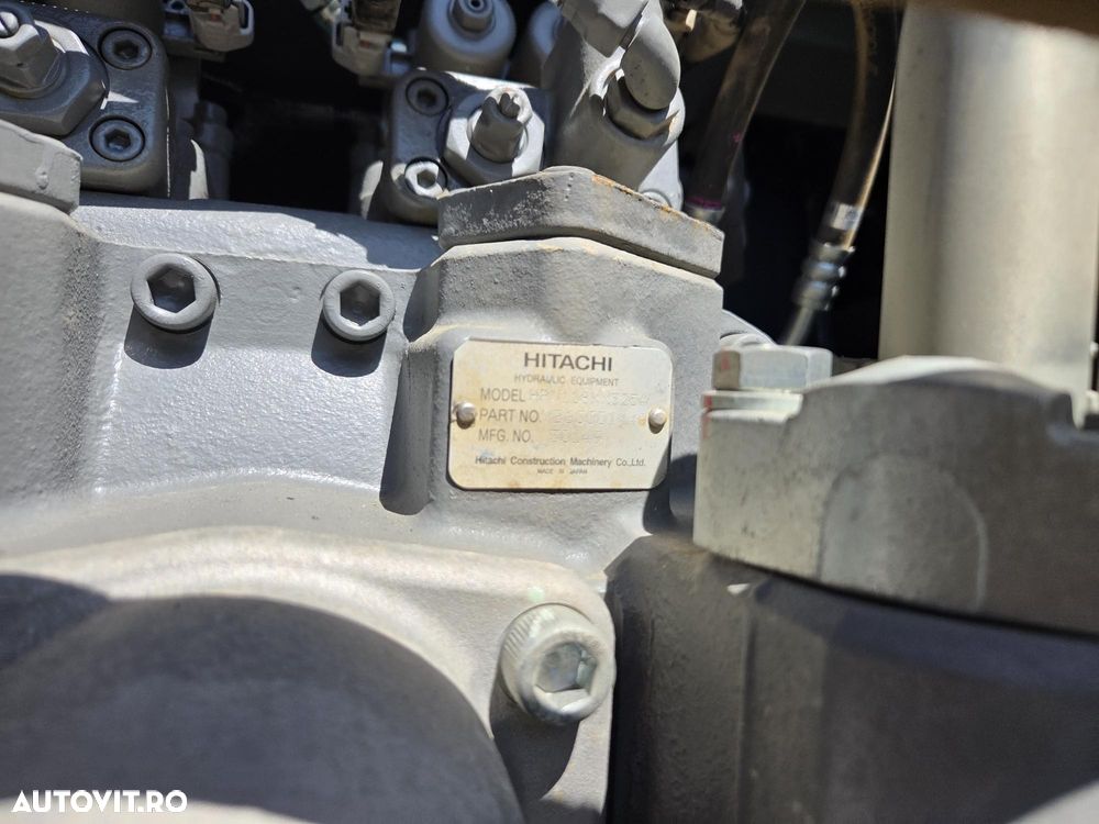 Hitachi ZX250LCN-6, 2020, 9.449h, 27,3t, cupa 1,55mc, Ingust latime 2,99m, camera spate, camere laterale, inst picon, consum mediu 9,8l/h, ridica 13t, motor Isuzu 173CP, 3 pompe hidr HITACHI, 3 camere, produs in JAPONIA, leasing 4 ani-PROMOTIE 68.900 EUR+tva - 31