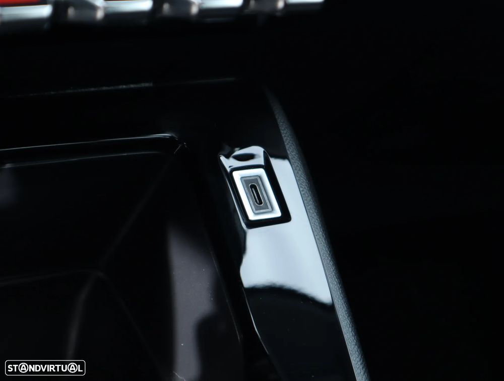 Peugeot 208 1.2 PureTech Active - 40