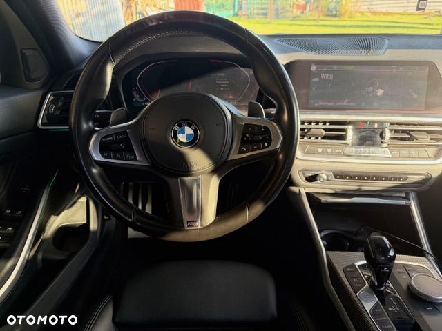 BMW Seria 3 330i M Sport sport - 12