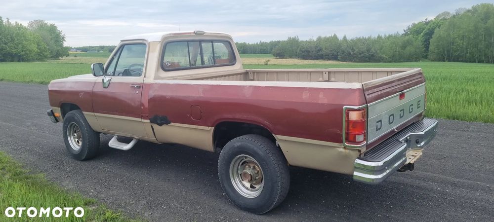Dodge RAM - 15