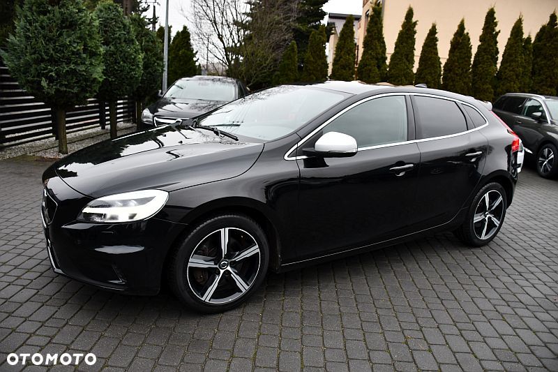 Volvo V40 D3 Geartronic RDesign - 26