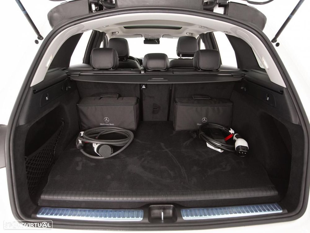 Mercedes-Benz GLC 300 de 4Matic - 14
