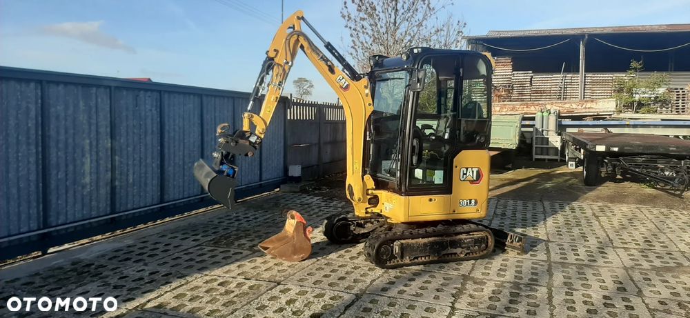 Caterpillar 301.8-05A - 1