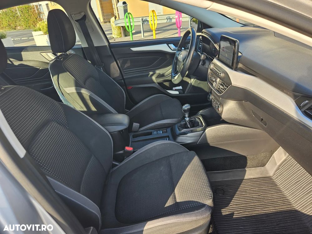 Ford Focus 1.5 EcoBlue Trend - 13