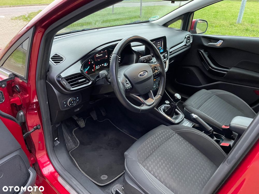 Ford Fiesta 1.1 Titanium - 12