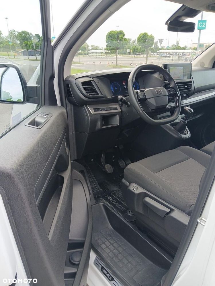 Toyota PROACE - 14