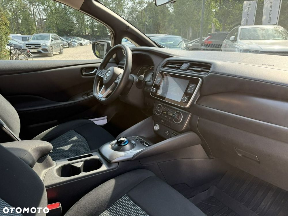 Nissan Leaf 40kWh Visia - 27