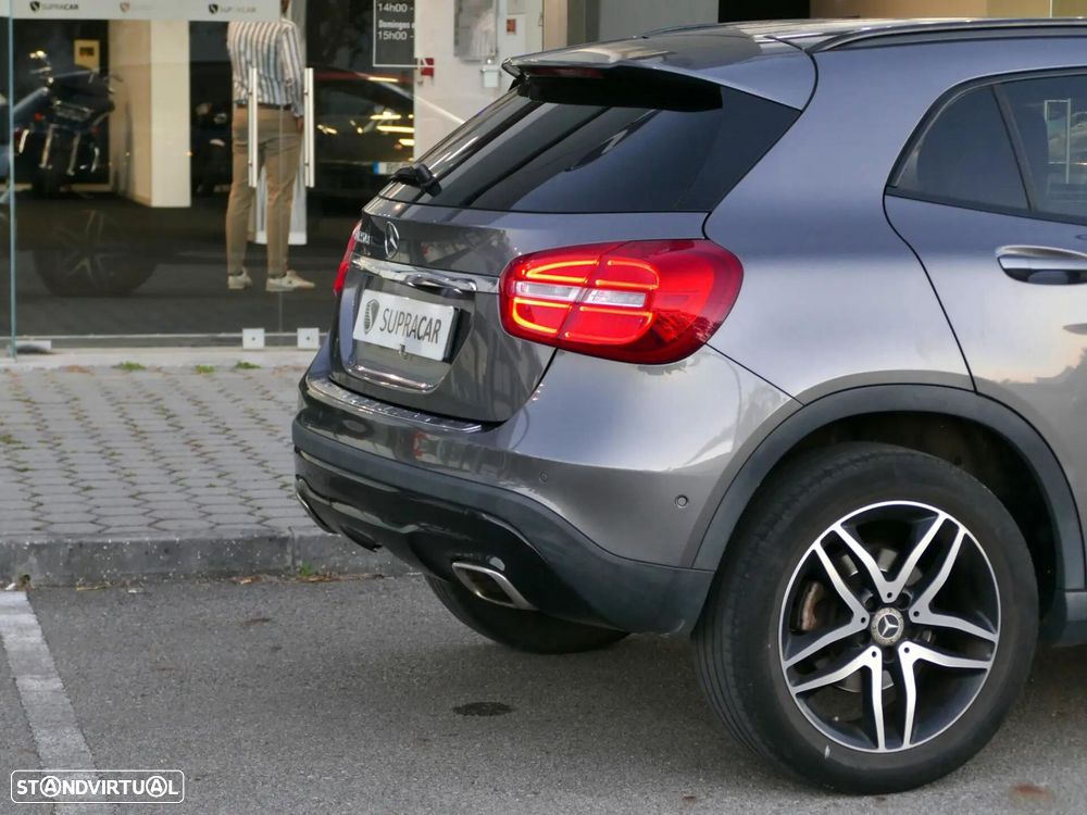 Mercedes-Benz GLA 220 d Urban - 7