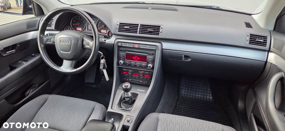 Audi A4 Avant - 27