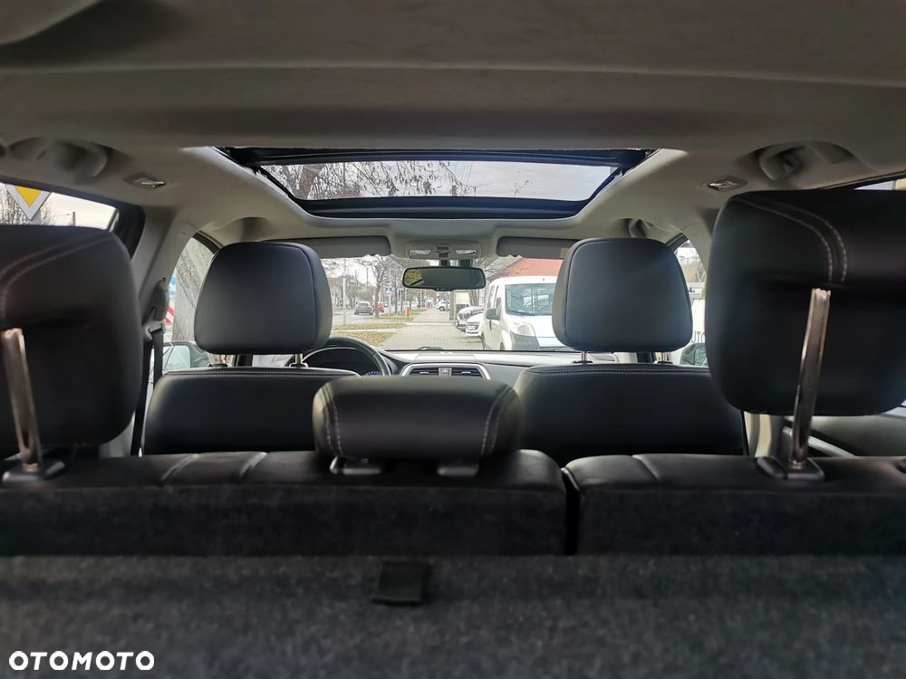 Suzuki SX4 S-Cross 1.6 Premium 4WD - 8