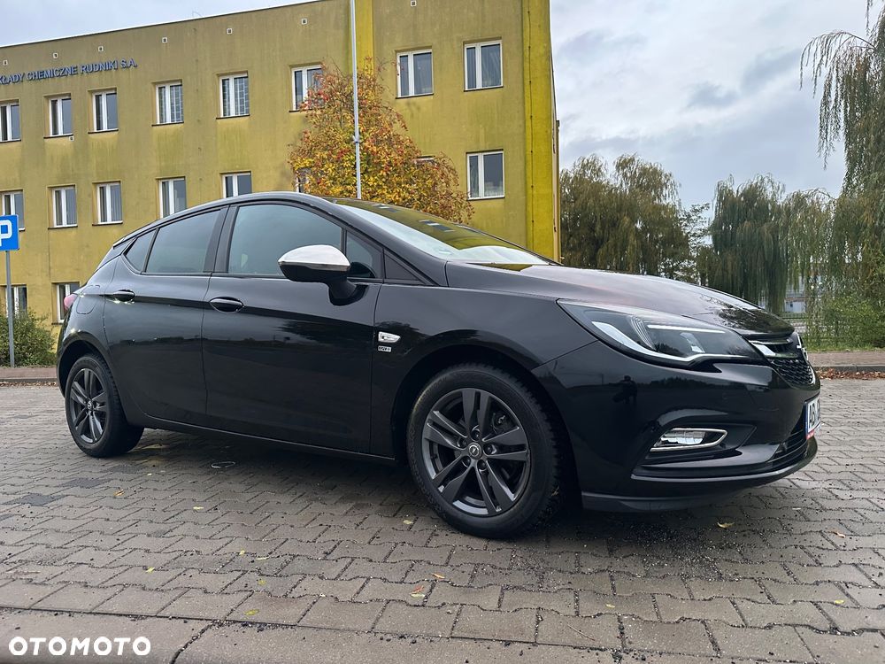 Opel Astra 2019 photo 3