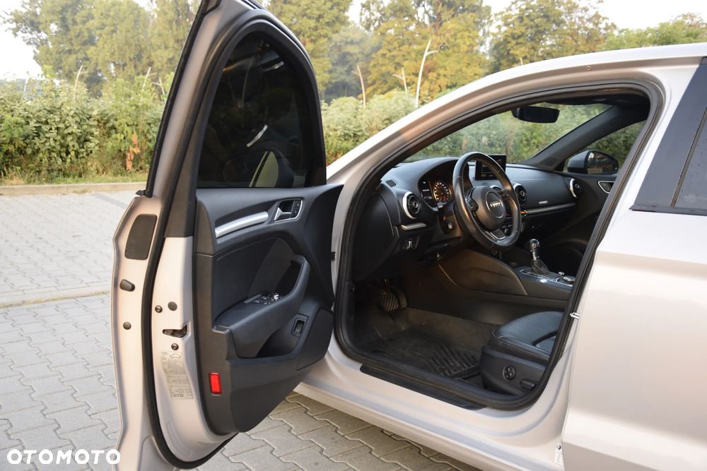 Audi A3 Limousine 2.0 TFSI quattro S tronic design - 27