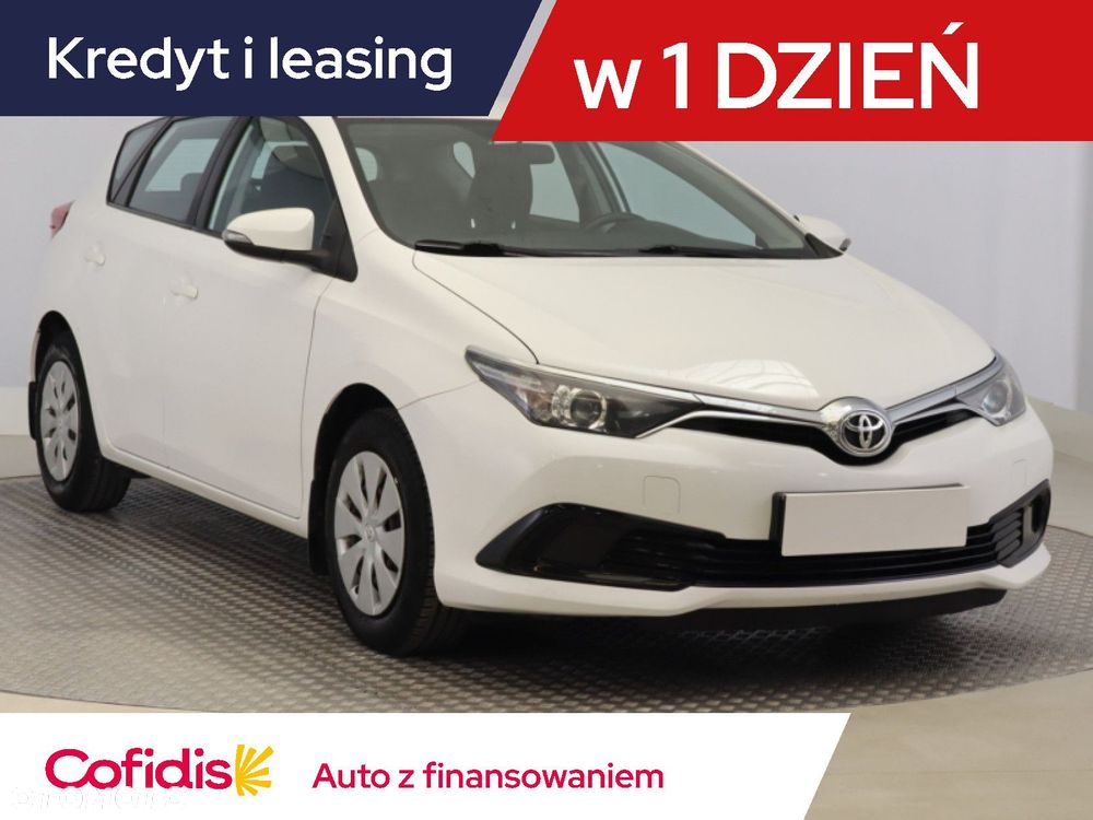 Toyota Auris - 2