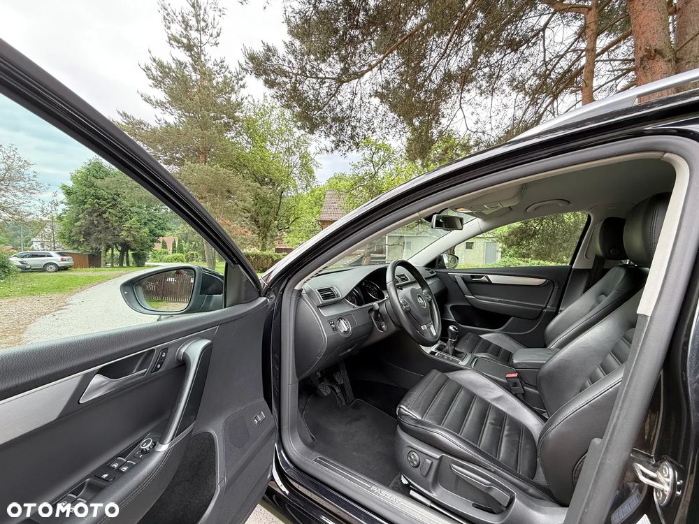 Volkswagen Passat Variant 2.0 Blue TDI SCR Highline - 14