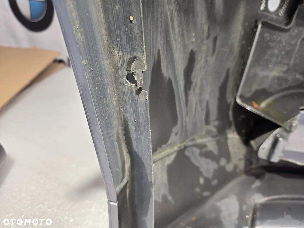 BMW E60 / E61 03-06 ZDERZAK PRZEDNI PRZÓD NA SPRYSKI + 4xPDC , NR 5111703369 / 703369 , NR AUKCJI NZ1705 - 26