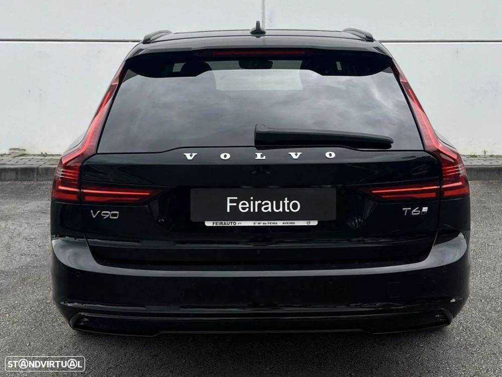 Volvo V90 2.0 T6 PHEV Plus Dark AWD - 12