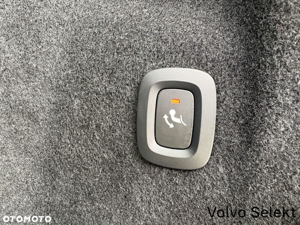 Volvo XC 60 - 25