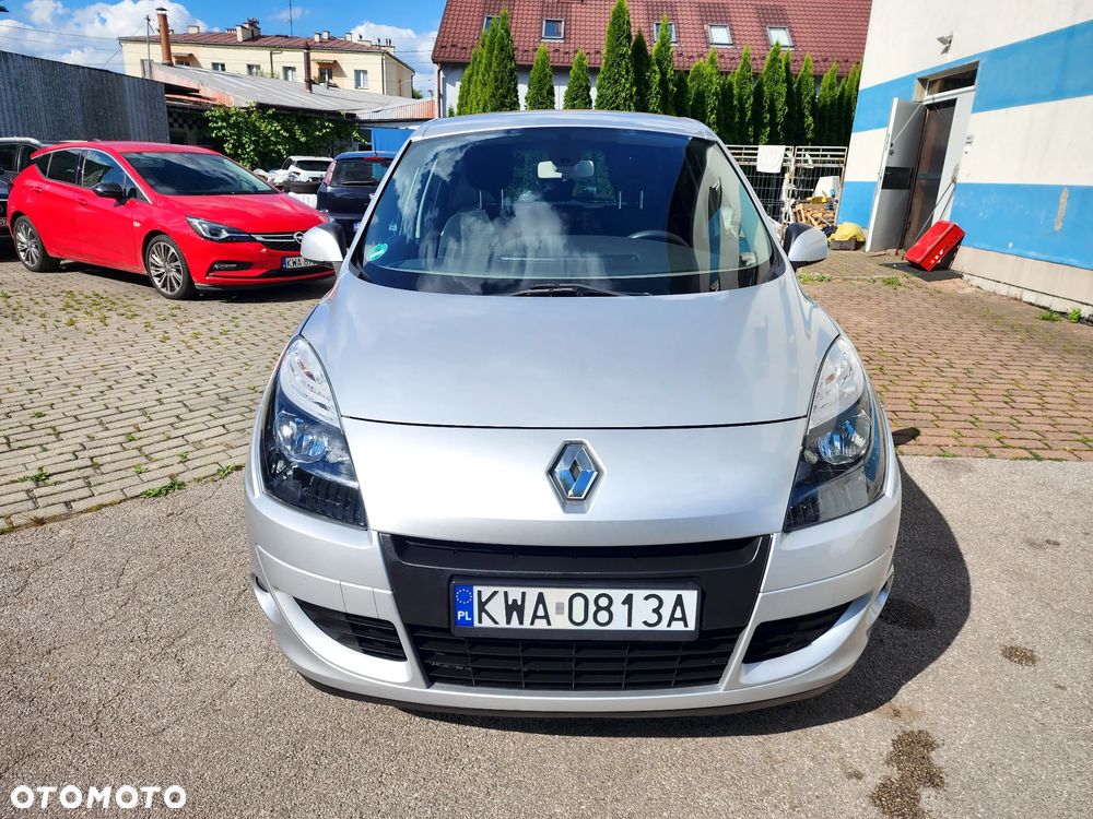 Renault Scenic 1.6 16V 110 Dynamique - 3