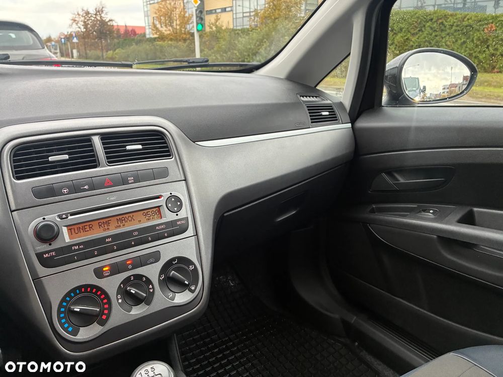 Fiat Punto - 10