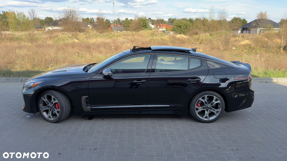 Kia Stinger 3.3 T-GDI V6 GT AWD - 11
