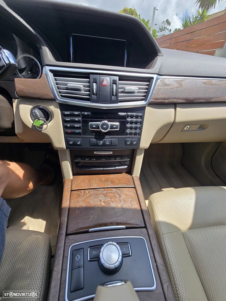 Mercedes-Benz E 300 Bluetec Hybrid Avantgarde - 19