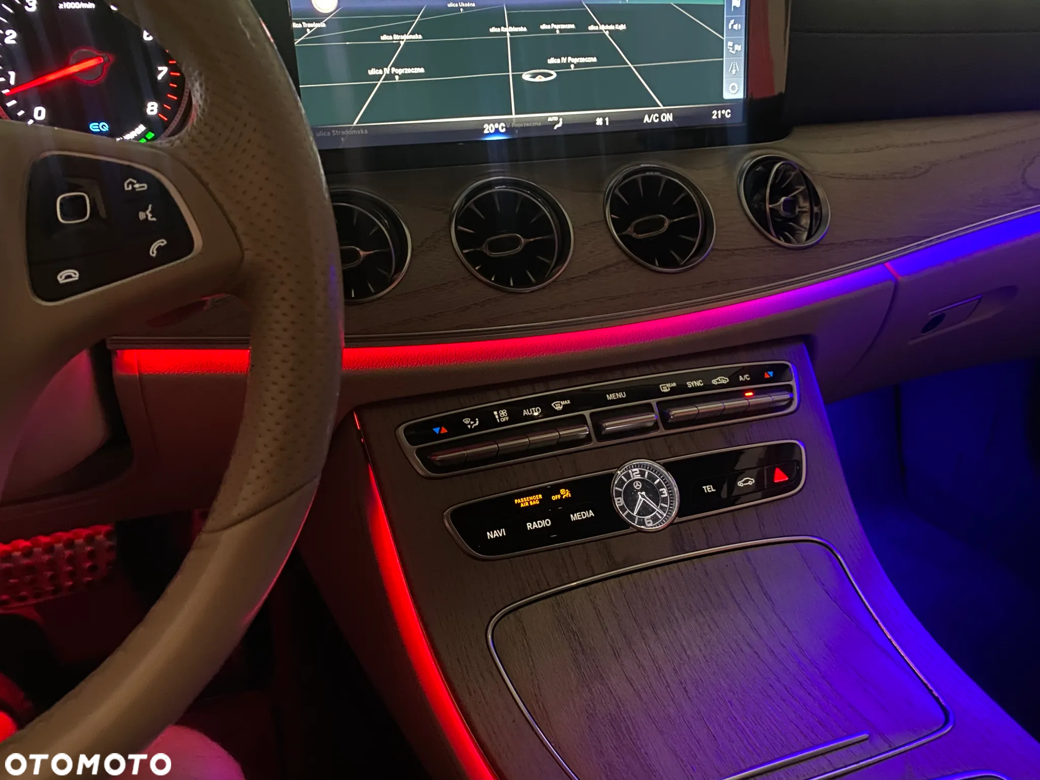 Mercedes-Benz Klasa E 350 Coupe 9G-TRONIC AMG Line - 23