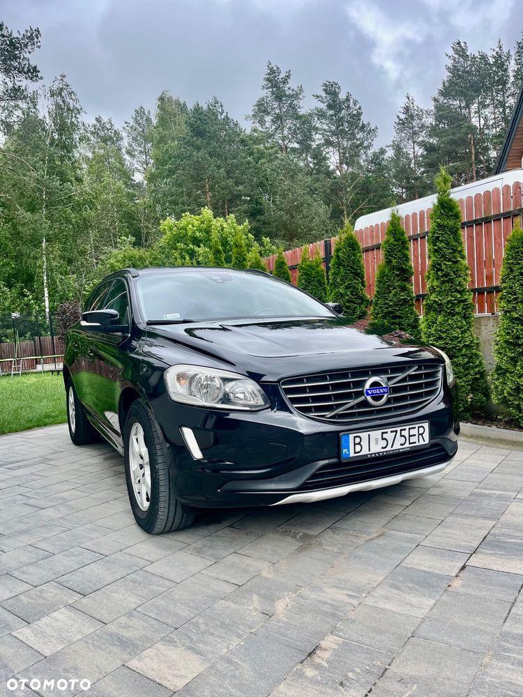 Volvo XC 60 D4 Momentum - 1