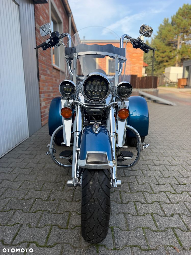 Harley-Davidson Softail Heritage Classic - 23