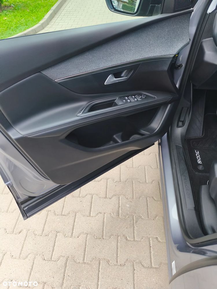 Peugeot 3008 BlueHDi 120 Stop & Start Allure - 28