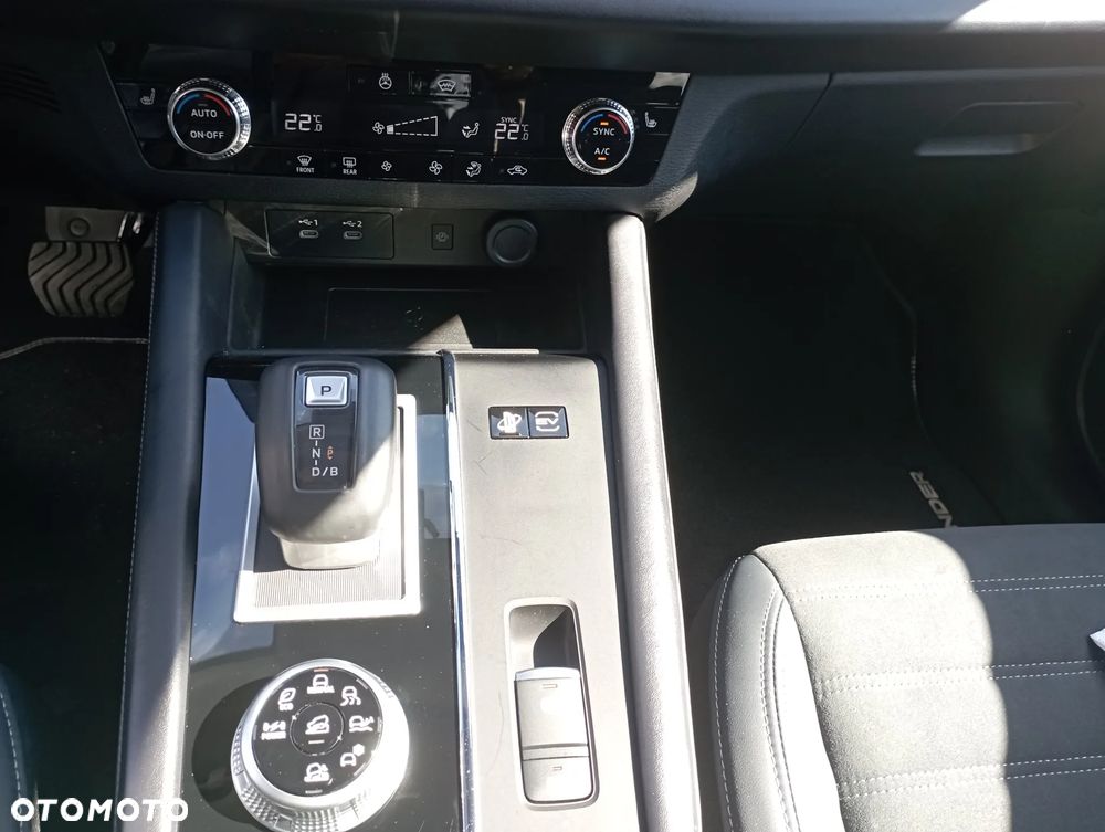 Mitsubishi Outlander Intense - 23
