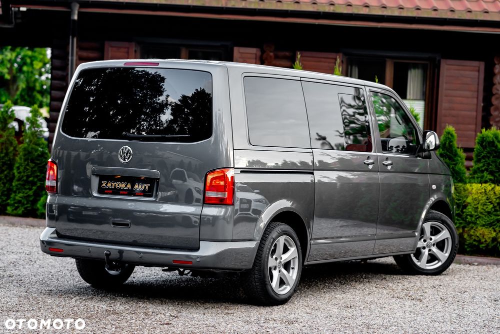 Volkswagen Multivan - 15
