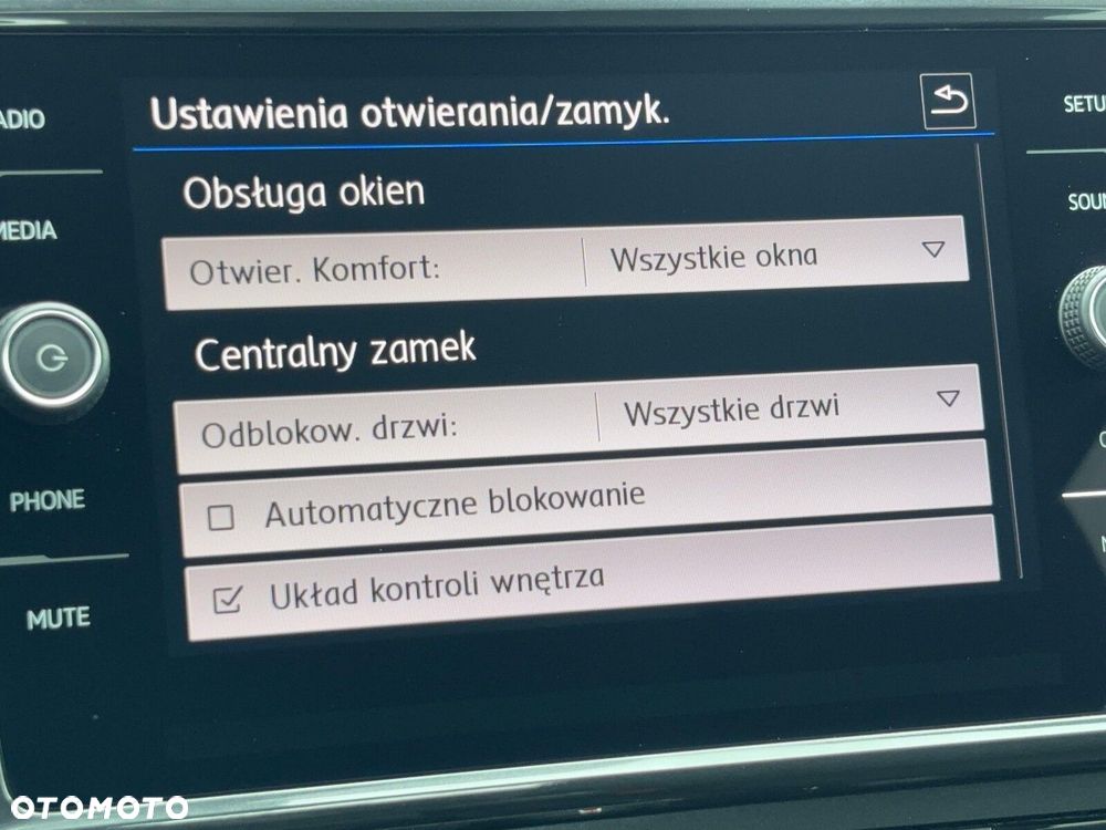 Volkswagen Golf 1.5 TSI BMT Trendline - 33