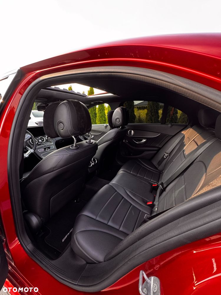 Mercedes-Benz Klasa C 300 4MATIC 9G-TRONIC - 13