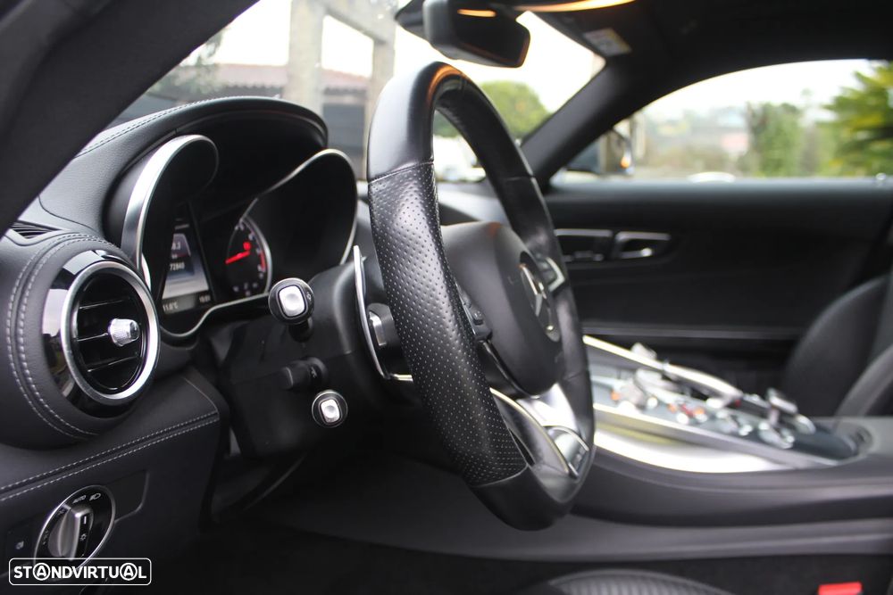 Mercedes-Benz AMG GT Speedshift 7G-DCT - 16