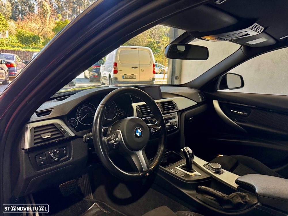 BMW 320 d xDrive Pack M Auto - 12