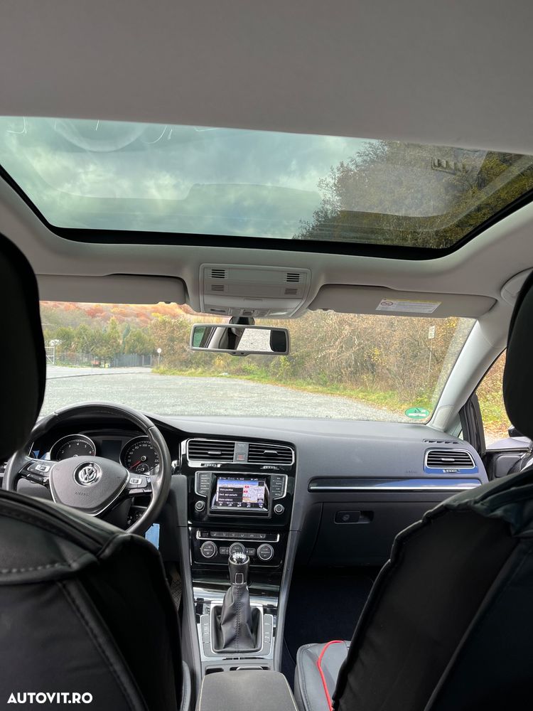 Volkswagen Golf 1.4 TSI BMT Highline - 20