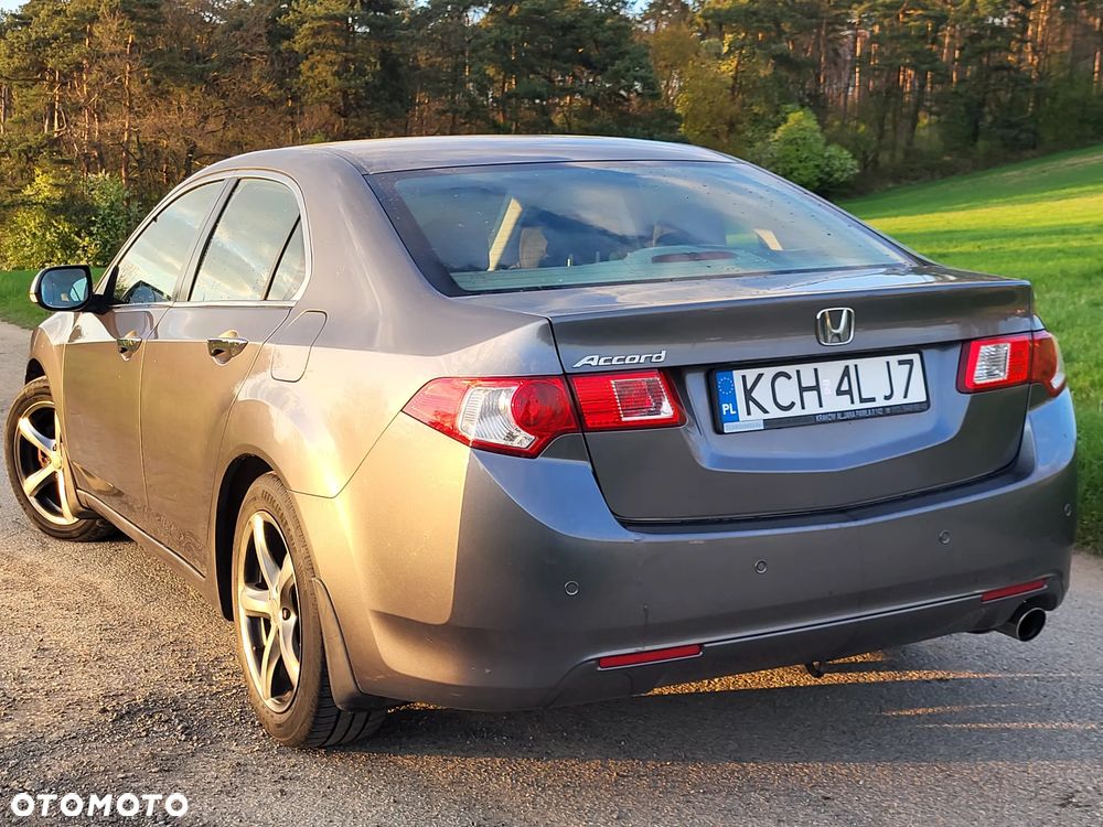 Honda Accord 2.0 Comfort - 4