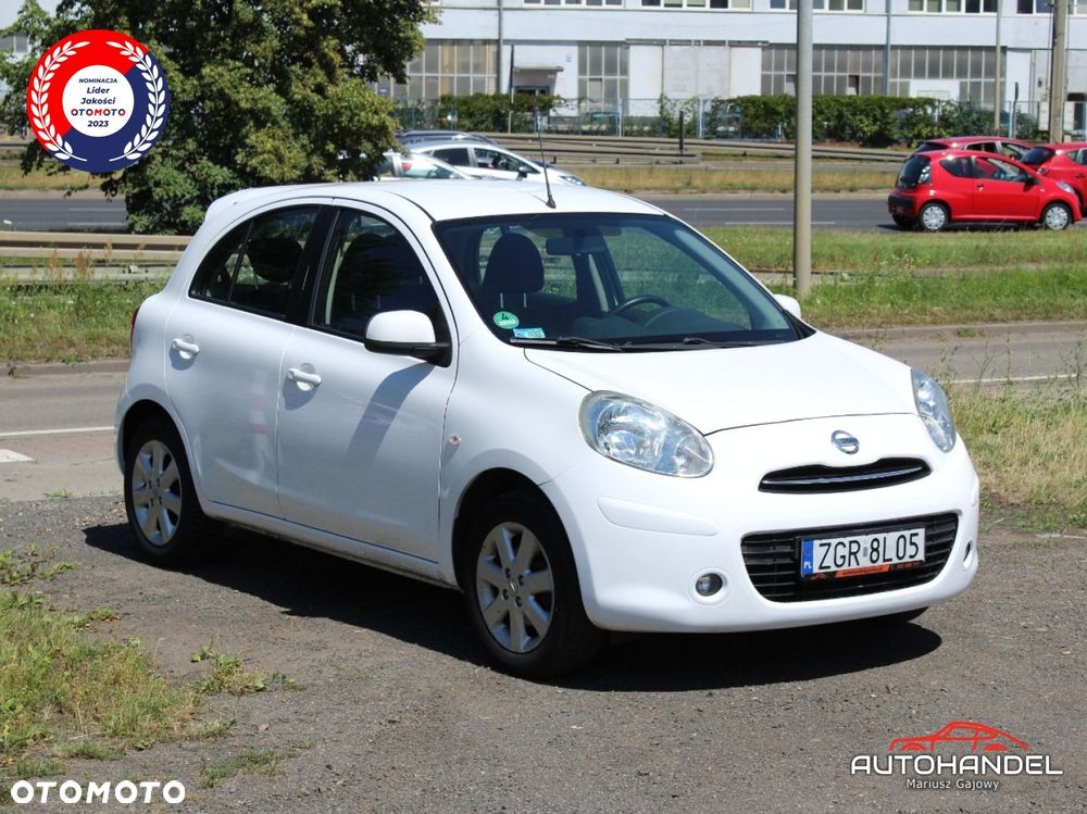 Nissan Micra - 1