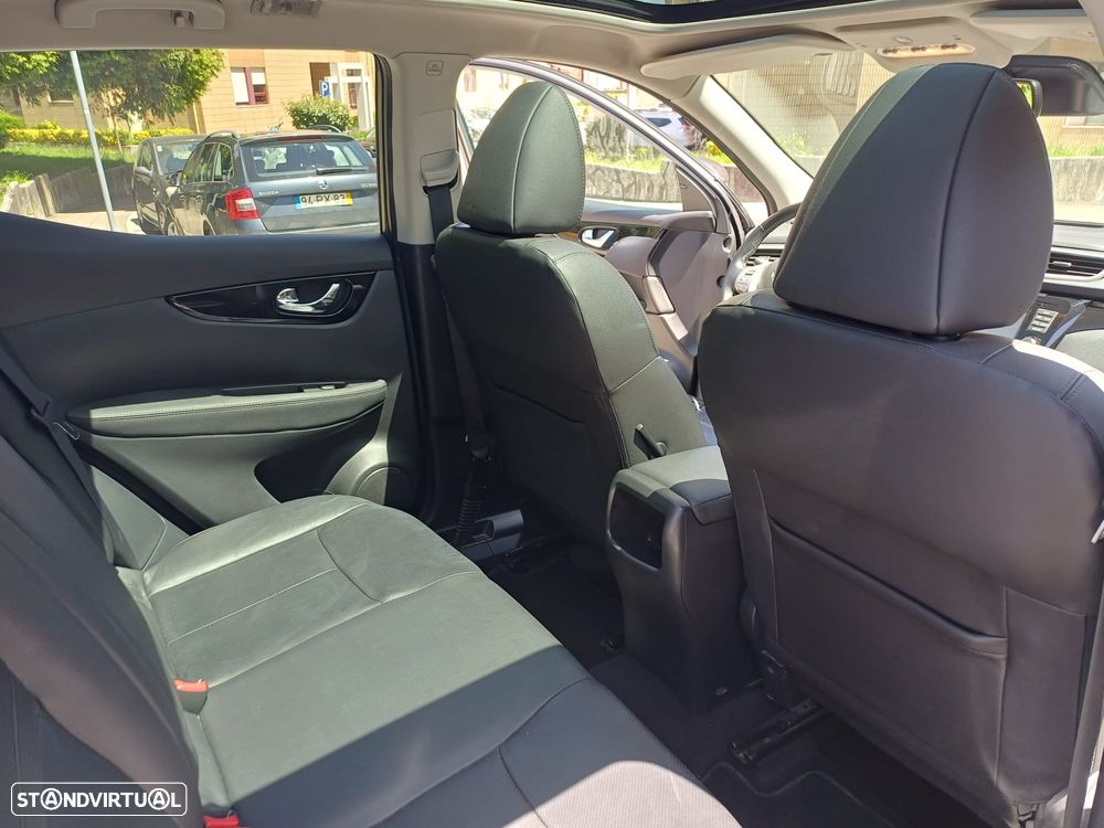 Nissan Qashqai 1.2 DIG-T Tekna Premium Pele S P.Preta - 23