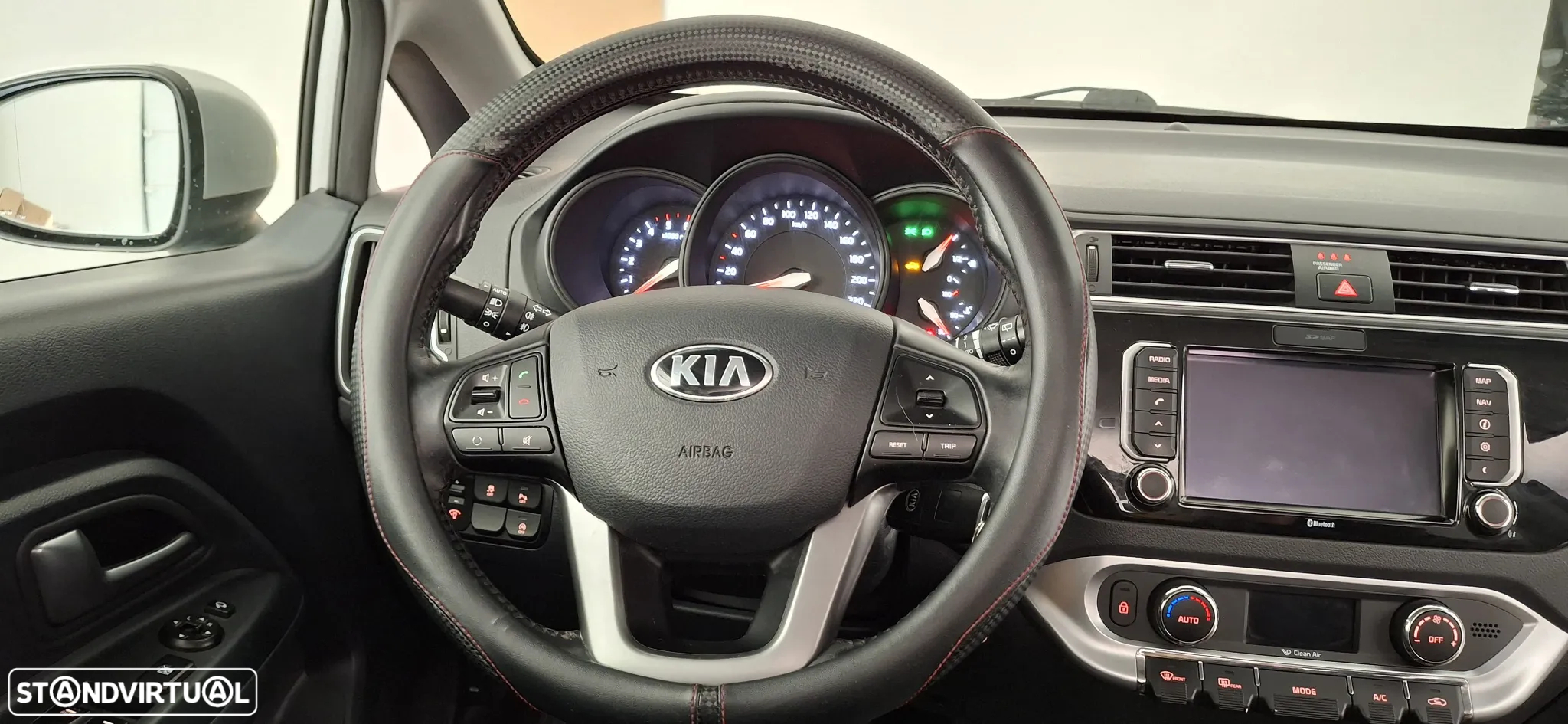 Kia Rio 1.1 CRDi Prime - 23