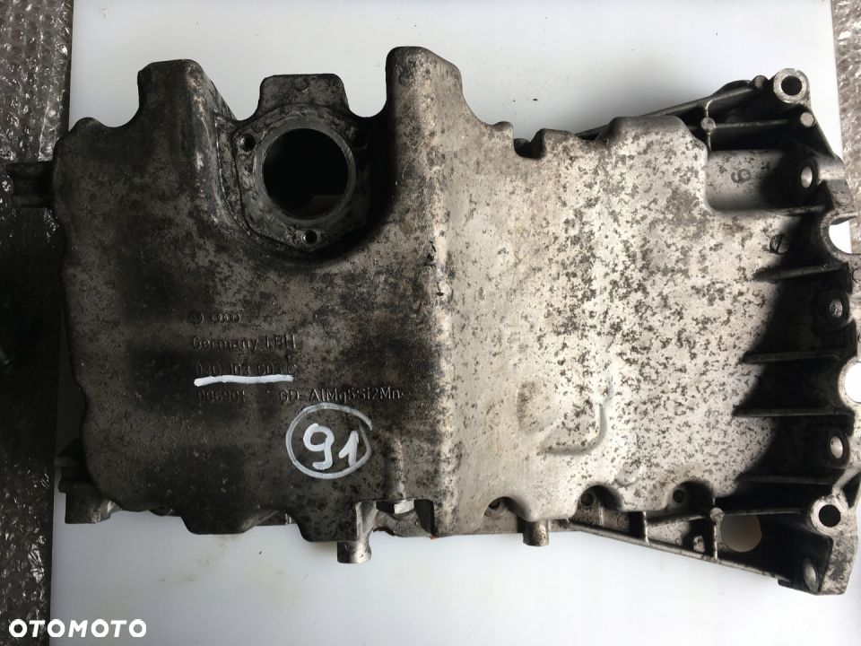 MISKA OLEJOWA VW SKODA AUDI 2.0 TDI 03G103603C - 1