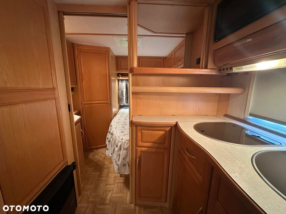 Fendt 510 PLATIN  z przedsionkiem Isabella. DMC 1500kg. RATY !!! - 25