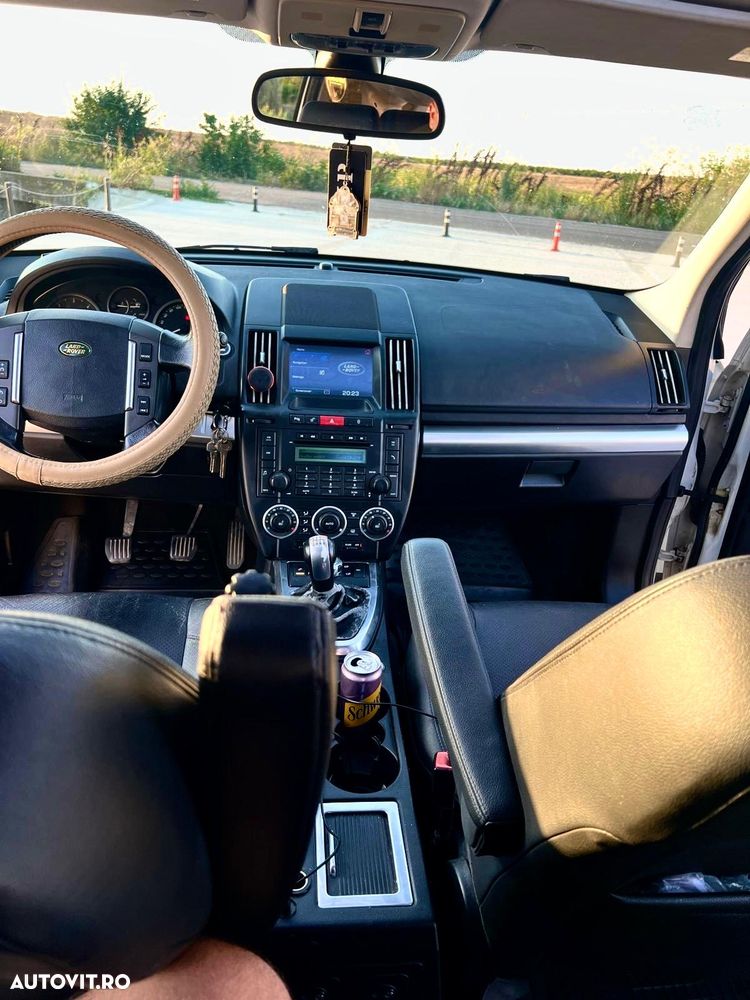 Land Rover Freelander 2 2.2L TD4 E - 10