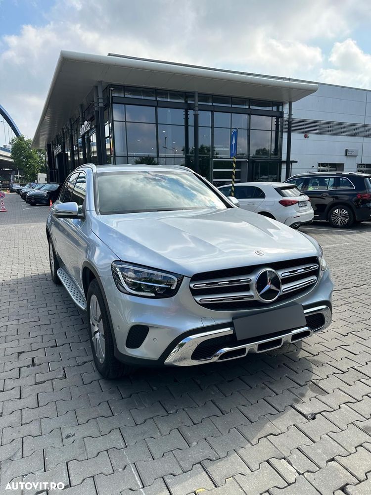 Mercedes-Benz GLC - 24