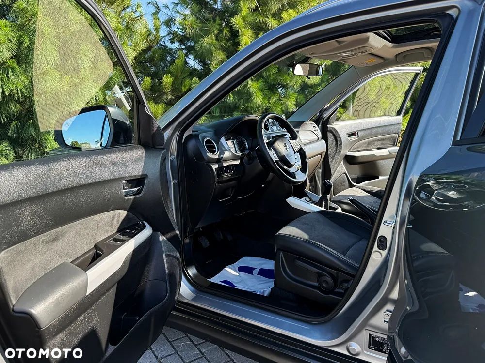 Suzuki Vitara 1.6 Premium 2WD - 22