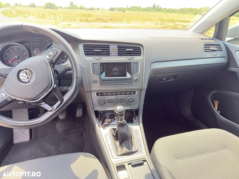 Volkswagen Golf 1.2 TSI BlueMotion Technology Comfortline - 9