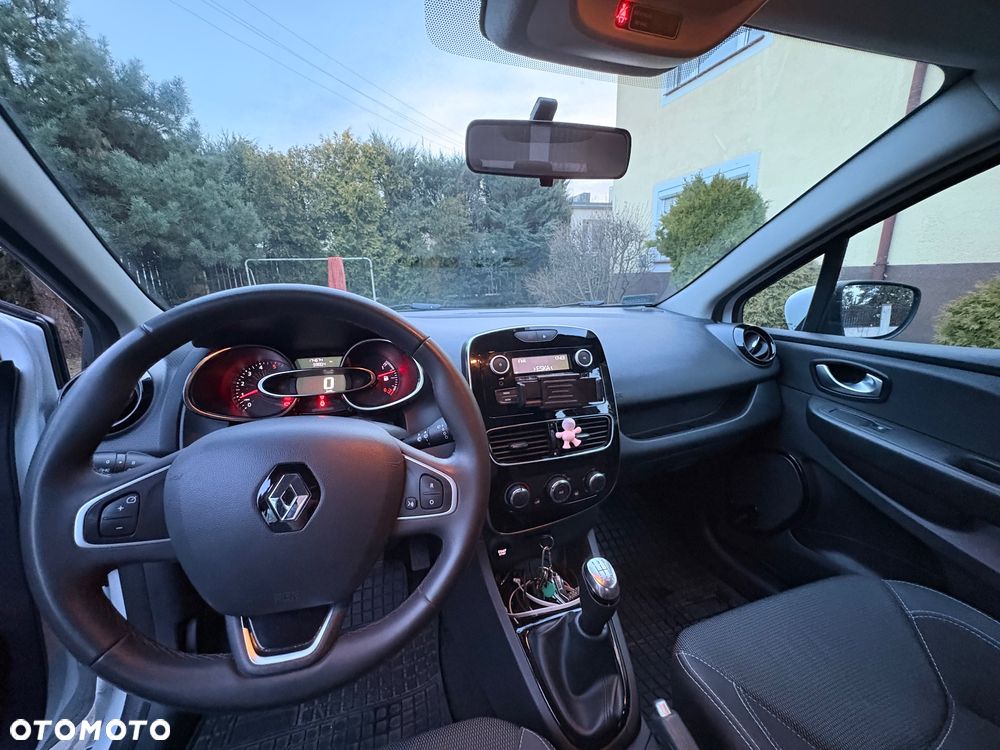Renault Clio - 7