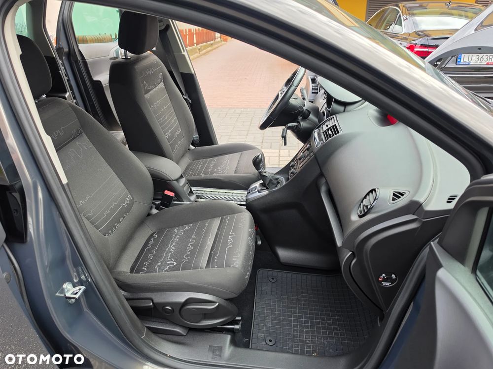 Opel Meriva 1.4 Innovation - 21